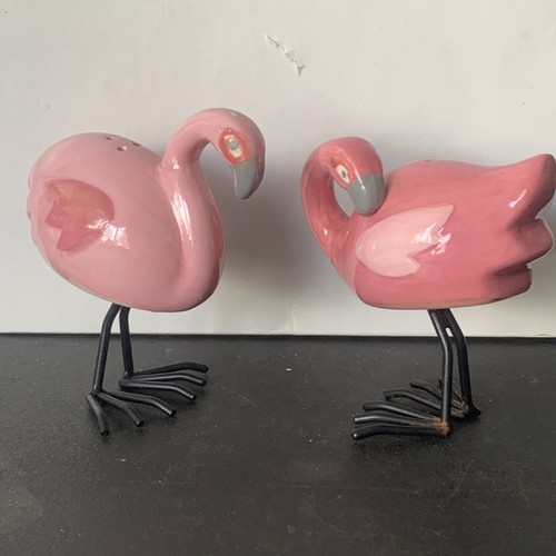 Pink flamingo salt - pink, 4.5”