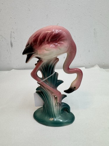 Flamingo figurine vintage mcm - figurine,